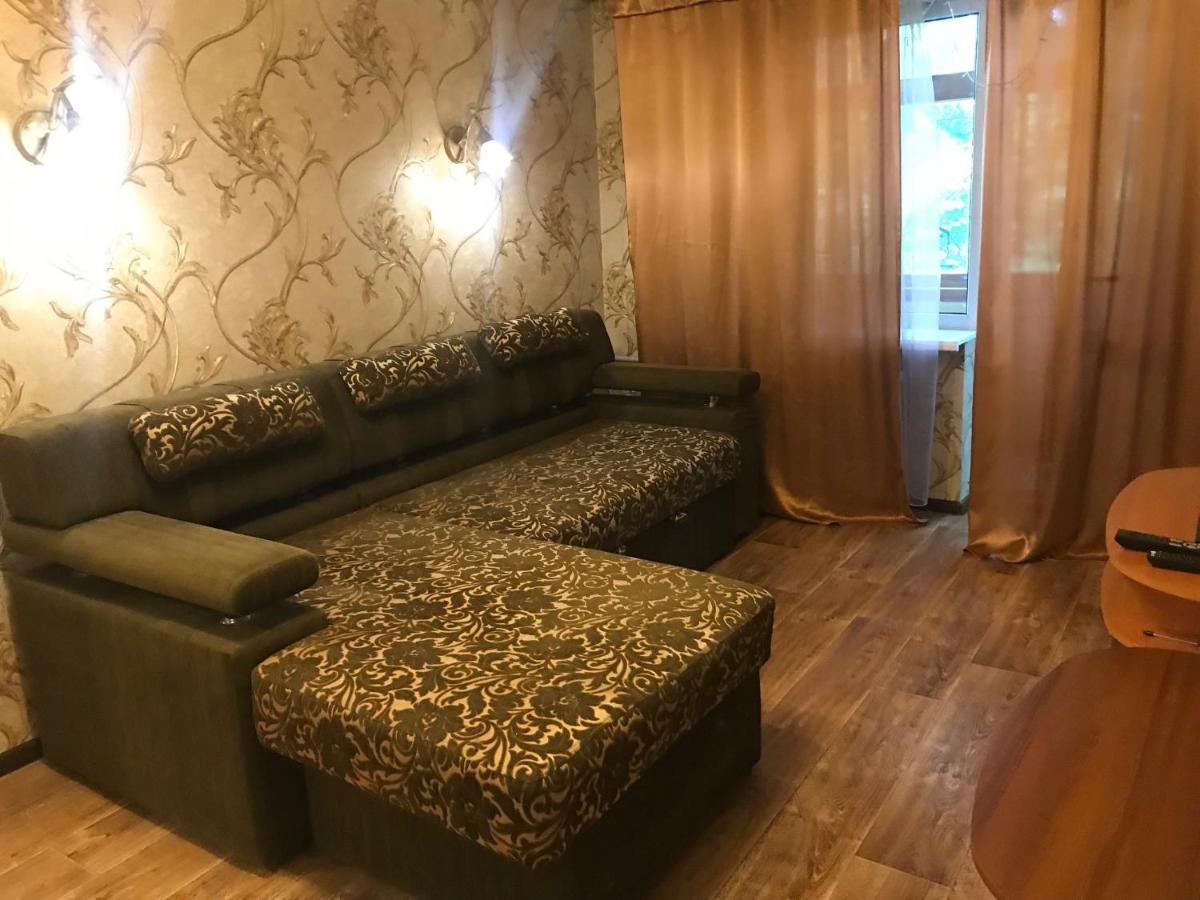 Затишна Однокімнатна Квартира 5 Хв Від Південного Вокзалу Charkov Buitenkant foto
