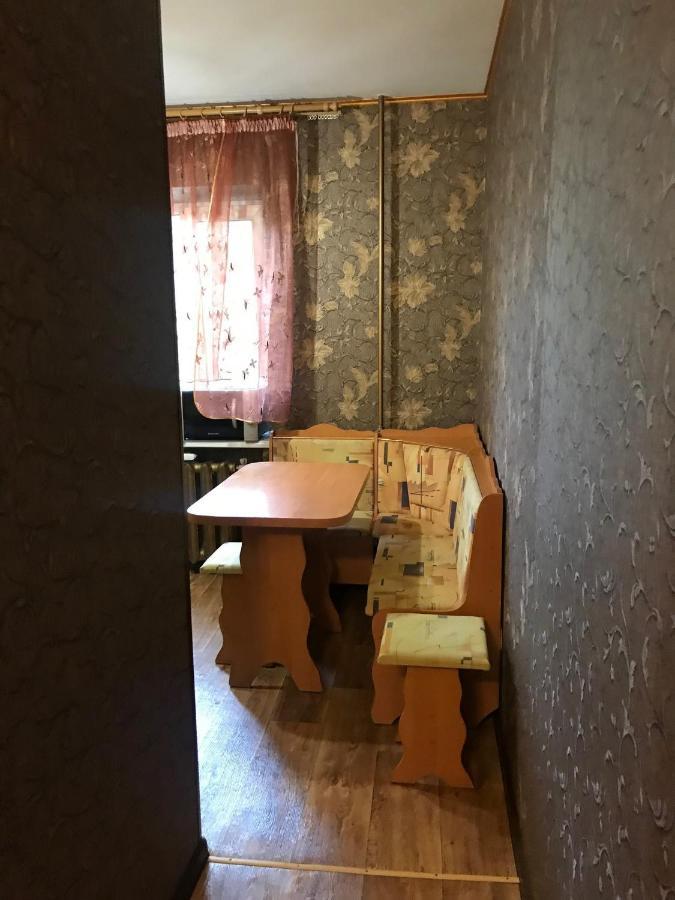 Затишна Однокімнатна Квартира 5 Хв Від Південного Вокзалу Charkov Buitenkant foto